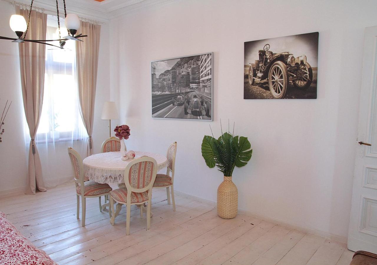 Grey Studio Apartment Wrocław Exterior foto